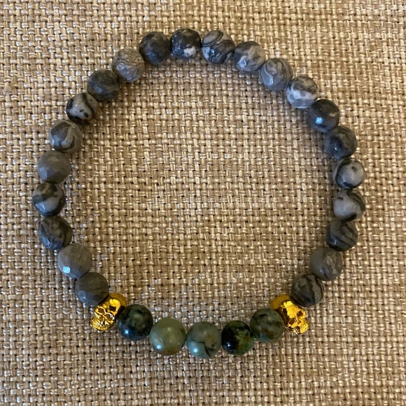 Last 2! Skull Stretch Jasper Bracelet - Picture 5 of 5